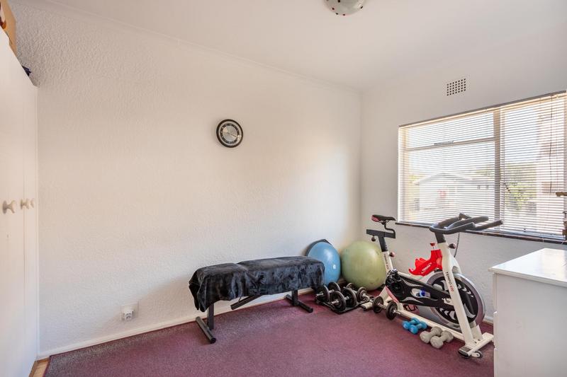 3 Bedroom Property for Sale in Plumstead Western Cape